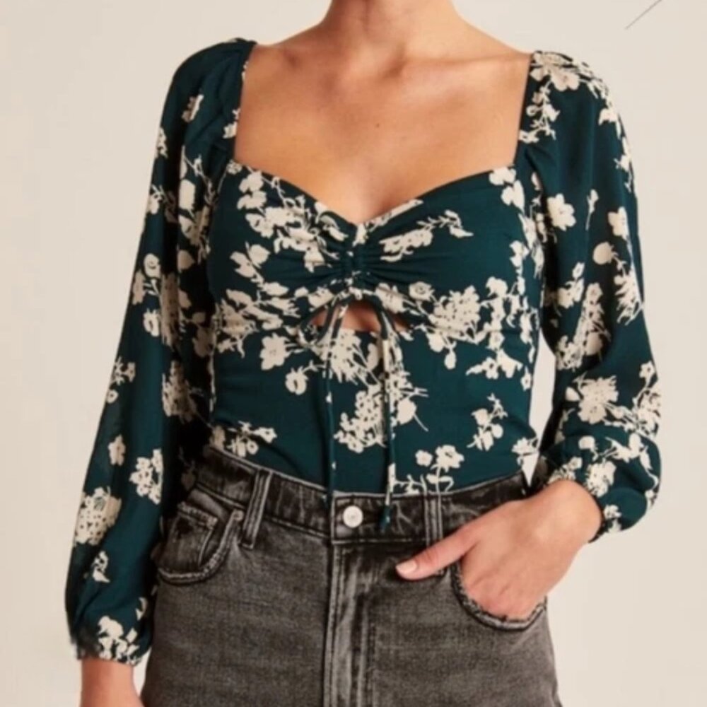Abercrombie and Fitch | Green Floral Long Sleeve Blouse
